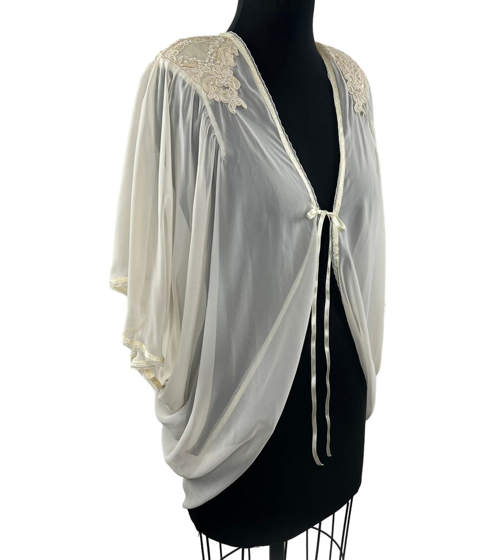 VTG Cacique Lingerie Off White Embellished Shoulder Pads Tie Front Robe Petite